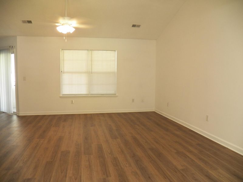 8382 Water Ash Way, North Charleston, SC 29420