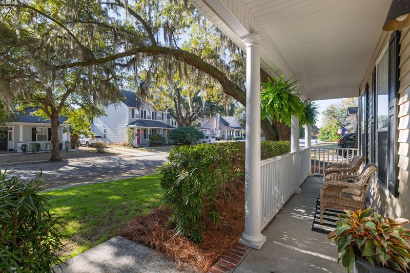 2412 Fulford Ct, Mount Pleasant, SC 29466