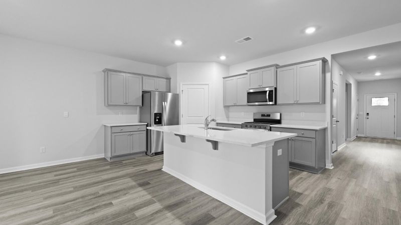 563 Lake Ridge Blvd, Summerville, SC 29486