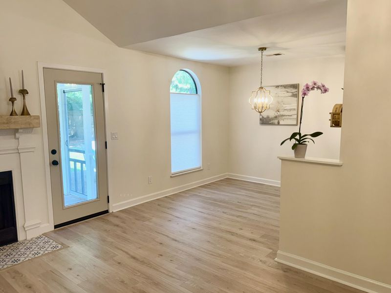 2010 Armory Dr, Mount Pleasant, SC 29466