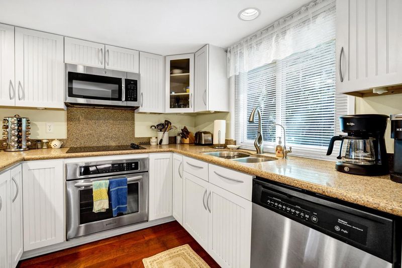796 Summerwind Cir, Edisto Island, SC 29438