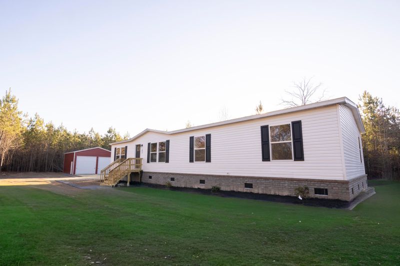 1097 Schurlknight Rd, Saint Stephen, SC 29479