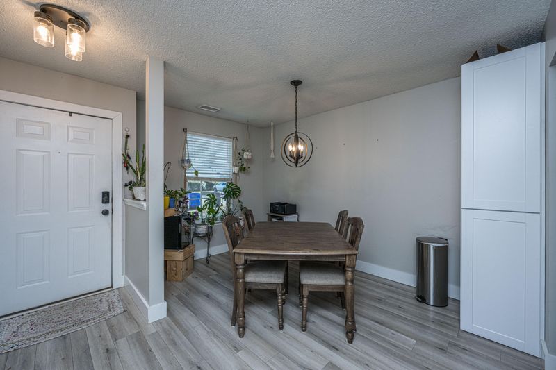 1365 Pinnacle Ln, Charleston, SC 29412
