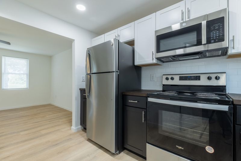 2023 Clements Ave, North Charleston, SC 29405