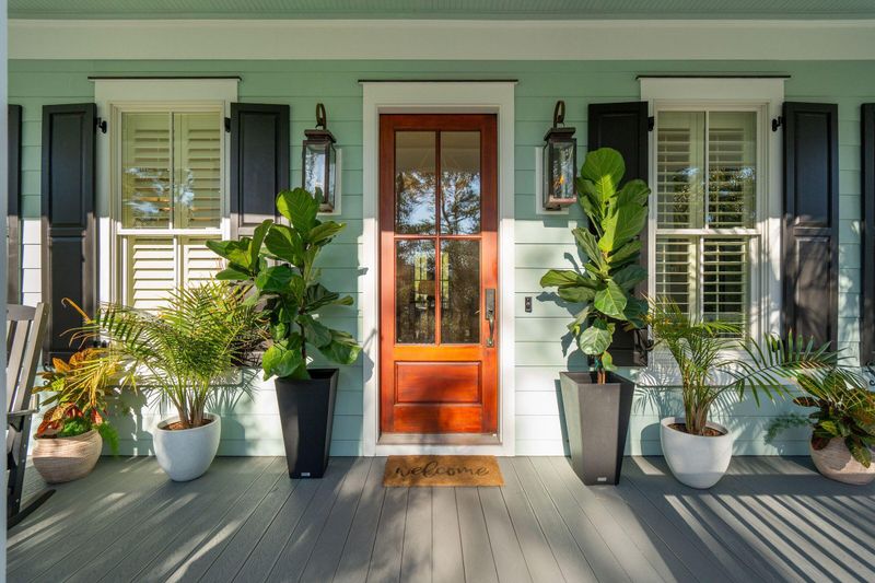 1140 Oak Overhang St, Daniel Island, SC 29492