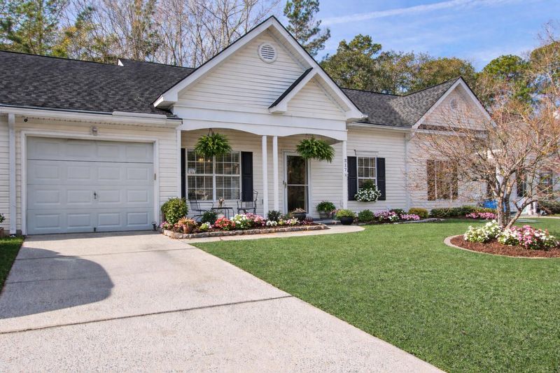 317 Dupont Way, Summerville, SC 29485