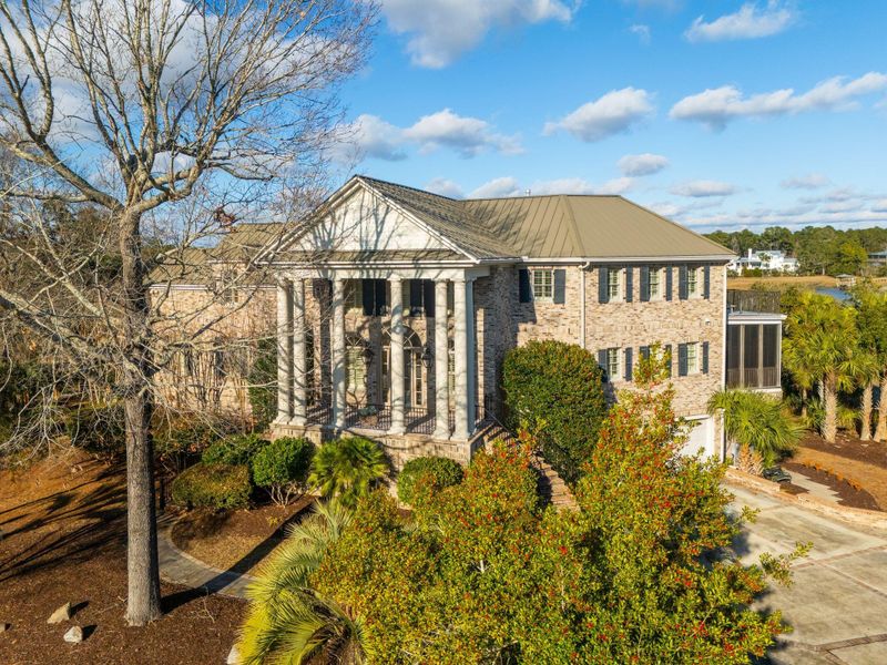 2834 Parkers Landing Rd, Mount Pleasant, SC 29466