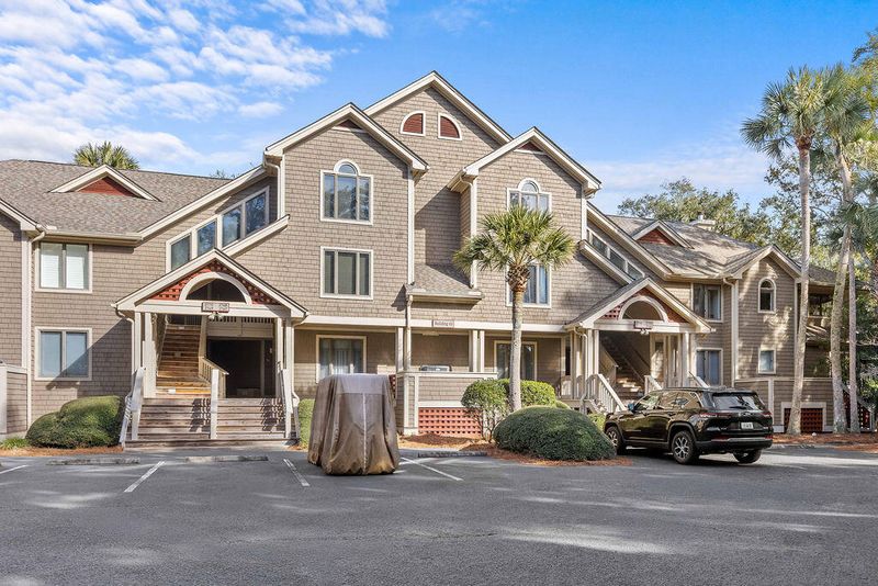 2764 Hidden Oak Dr, Seabrook Island, SC 29455