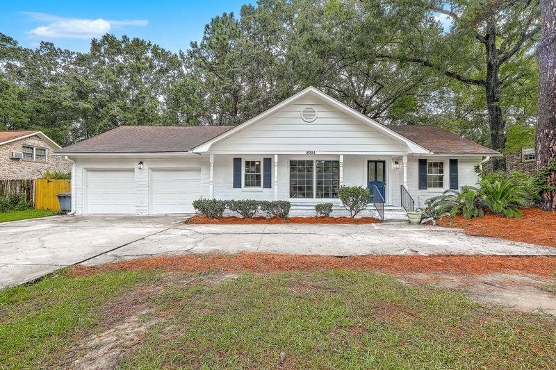 8004 Malden Ave, North Charleston, SC 29420