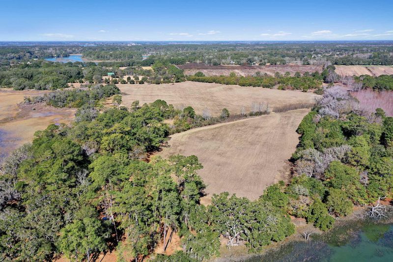 1824 Back Forty Rd, Wadmalaw Island, SC 29487