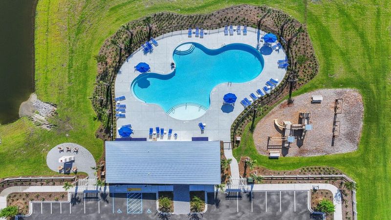3988 Aberfeldy Ln, Ravenel, SC 29470