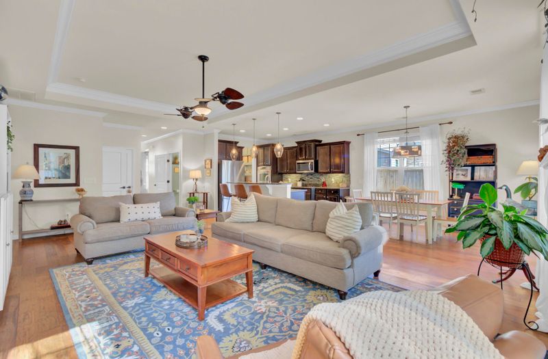 458 Delmont Dr, Goose Creek, SC 29445