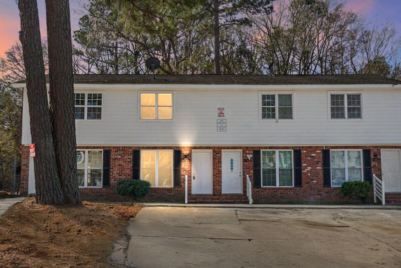 7669 Hunters Ridge Ln, North Charleston, SC 29420