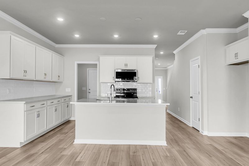 218 Central Creek Dr, Goose Creek, SC 29445