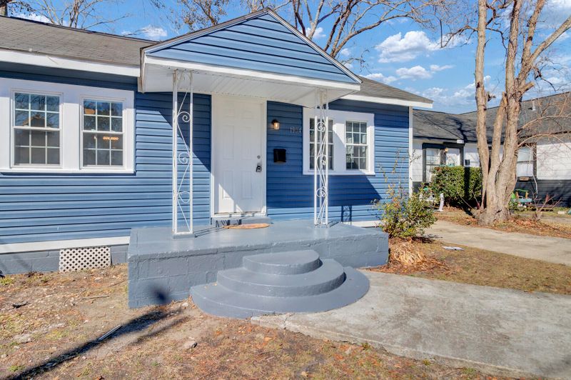 1904 Iris St, North Charleston, SC 29405