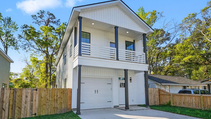 1919 Kerry St, North Charleston, SC 29406