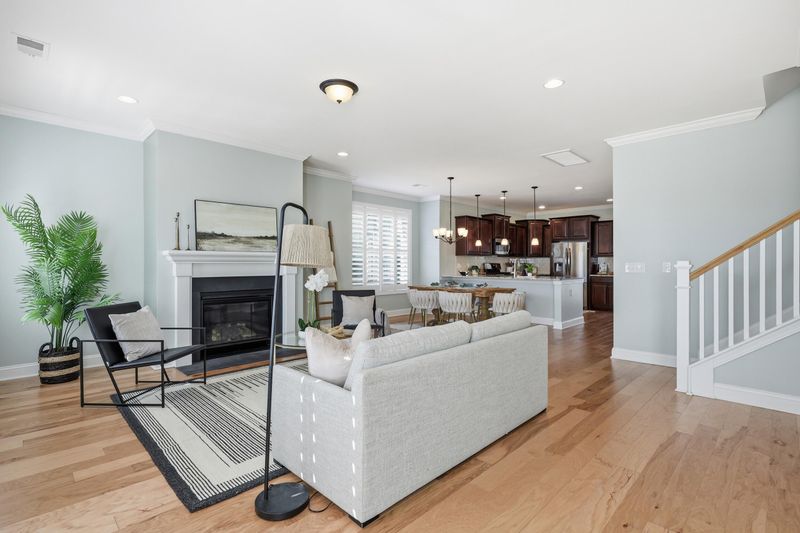 1621 Prince Edward St, Mount Pleasant, SC 29466