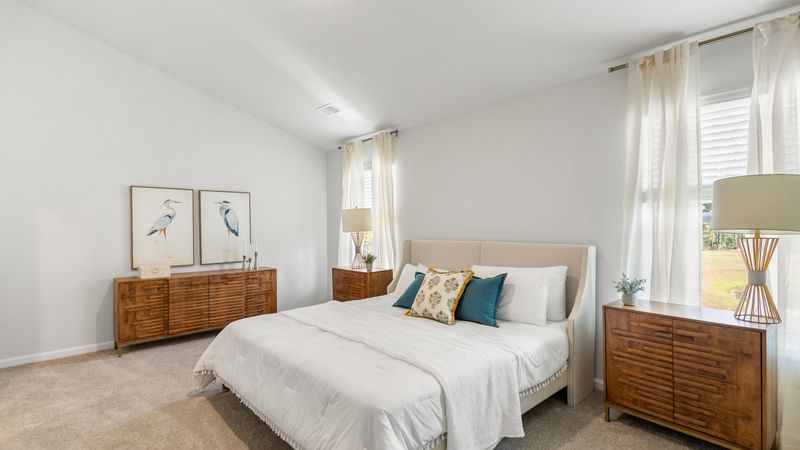 924 Long Bluff Rd, Summerville, SC 29486