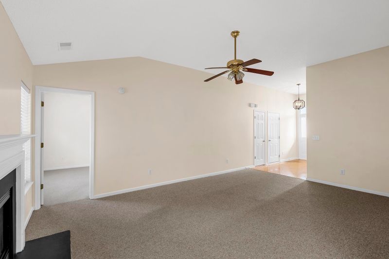 219 Burton Ave, Summerville, SC 29485