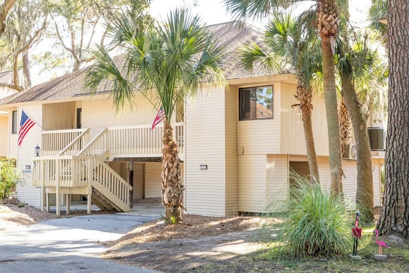 837 Club Cottage Rd, Edisto Island, SC 29438