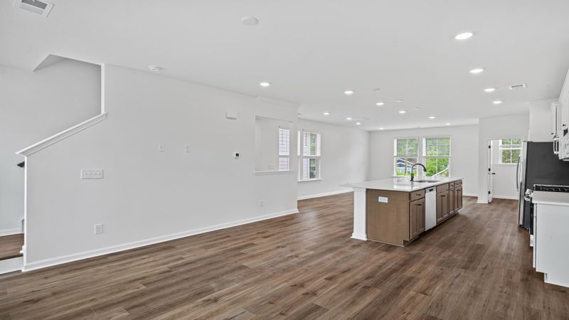 1816 Helm Ave, North Charleston, SC 29405