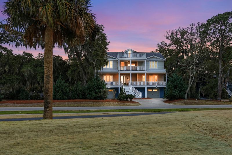 3204 Waterway Blvd, Isle Of Palms, SC 29451