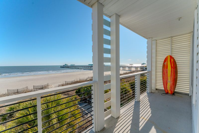 115 E Arctic Ave #2a, Folly Beach, SC 29439