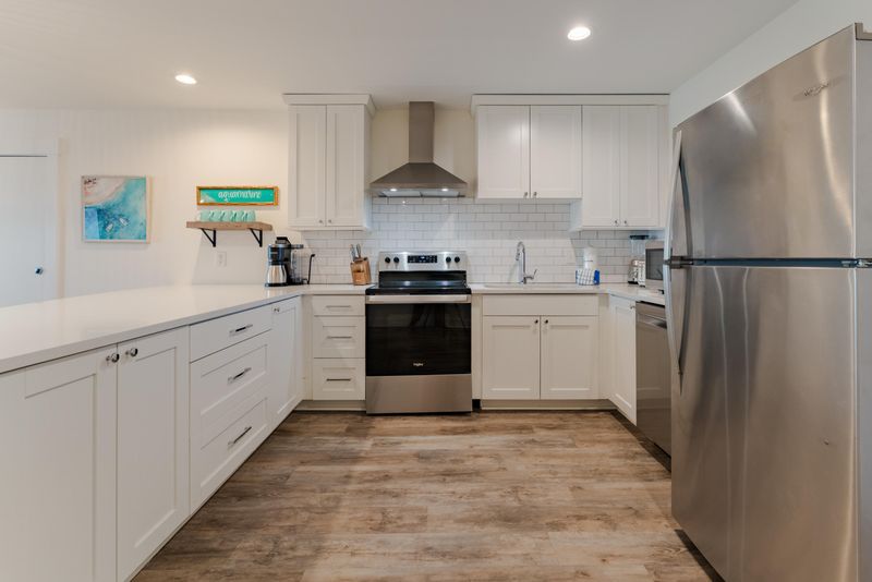 115 E Arctic Ave #3b, Folly Beach, SC 29439