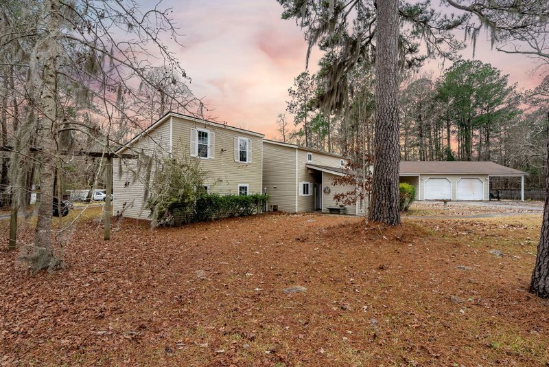 2015 Albert Storm Ave, Moncks Corner, SC 29461