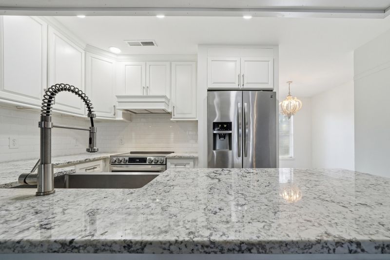 203 Weber Rd #B, Summerville, SC 29483