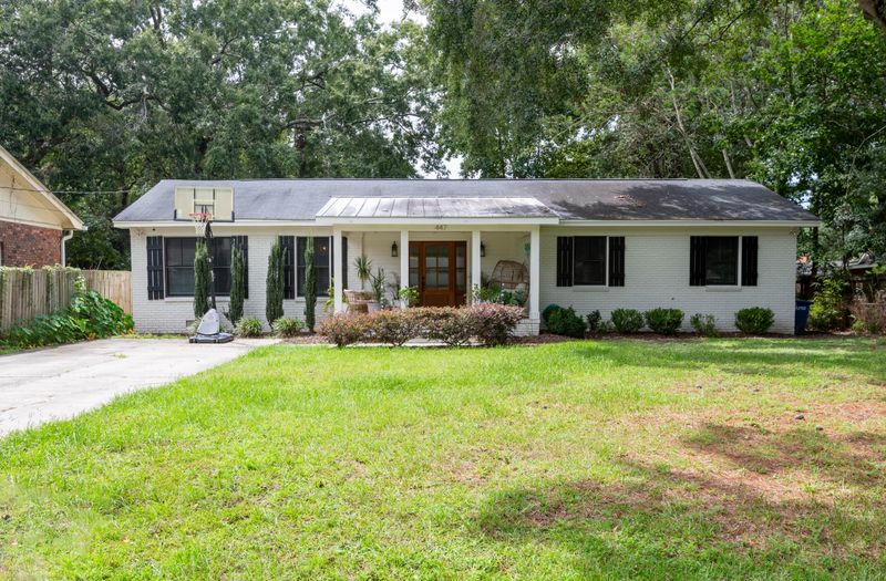 447 Geddes Ave, Charleston, SC 29407