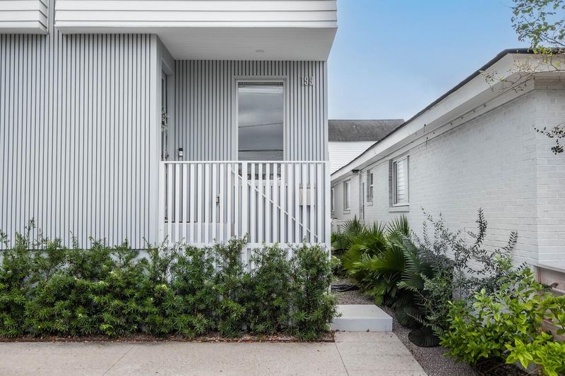 199 Fishburne St, Charleston, SC 29403