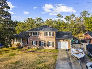 1832 Alice Dr, Charleston, SC 29407
