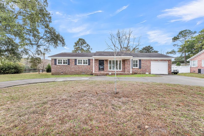 1093 Harbor View Rd, Charleston, SC 29412