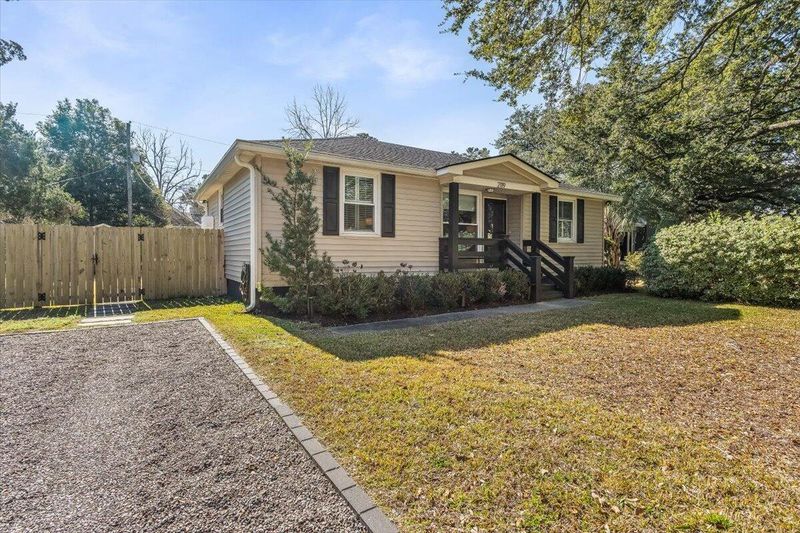 2119 Coker Ave, Charleston, SC 29412