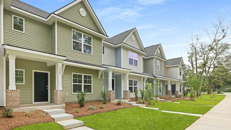 555 Gahagan Rd, Summerville, SC 29485