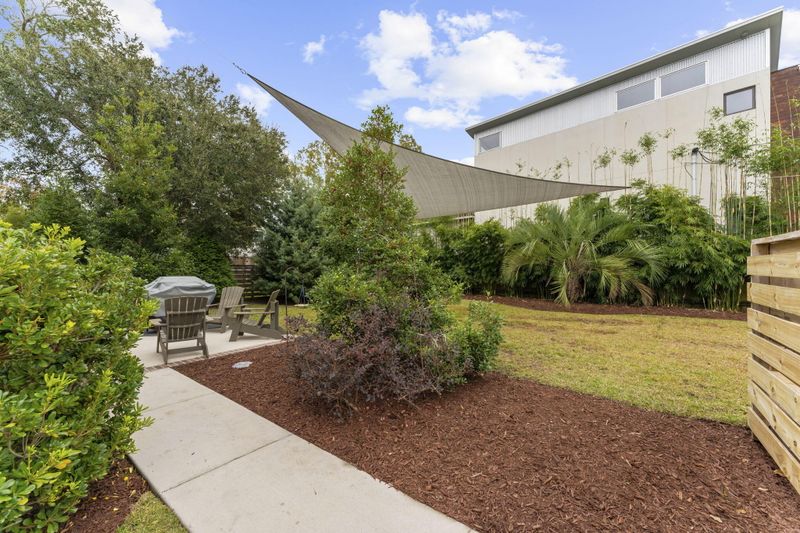 119 Peachtree St, Charleston, SC 29403