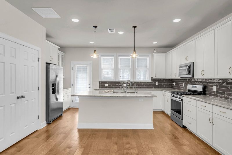 3253 Timberline Dr, Johns Island, SC 29455
