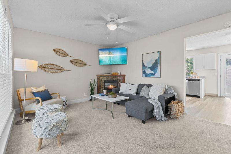 608 E 3rd North St, Summerville, SC 29485