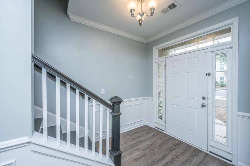 218 Comiskey Park Cir, Summerville, SC 29485