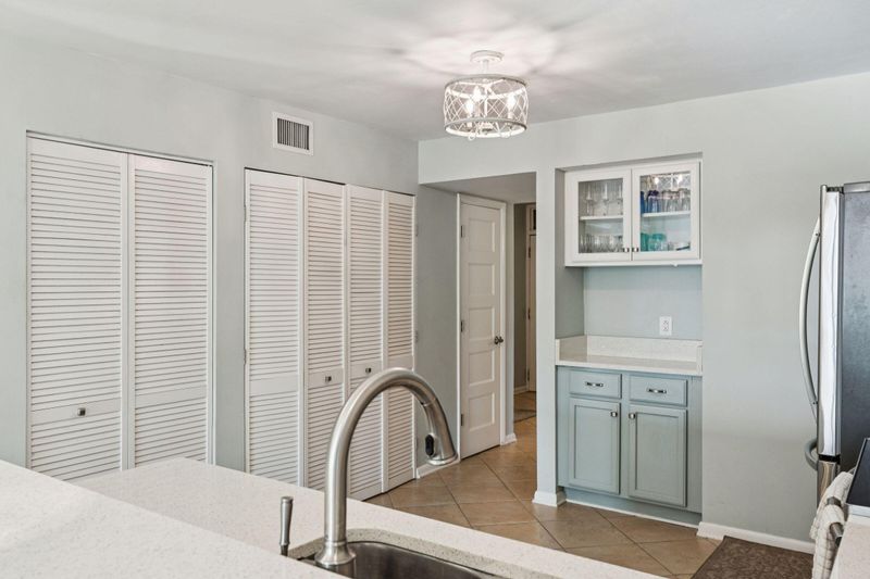 7600 Palmetto Dr #107 B, Isle Of Palms, SC 29451