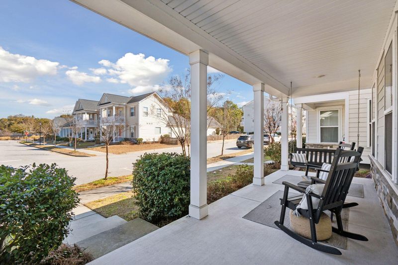 151 Rowans Creek Dr, Charleston, SC 29492