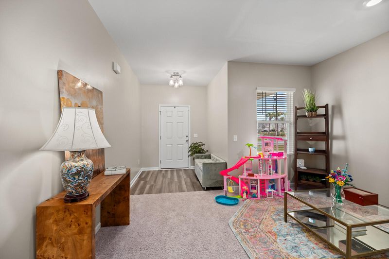 123 Lyra Ln, Summerville, SC 29486