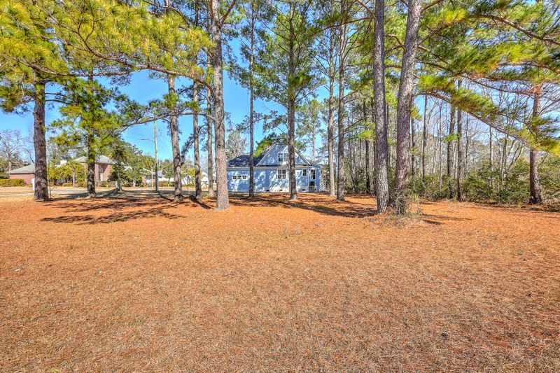 1502 Eagle Landing Blvd, Hanahan, SC 29410