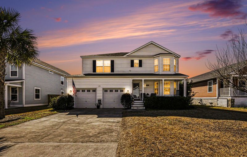 448 Sablewood Dr, Huger, SC 29450