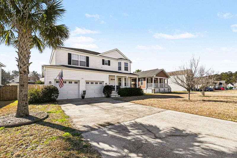 448 Sablewood Dr, Huger, SC 29450