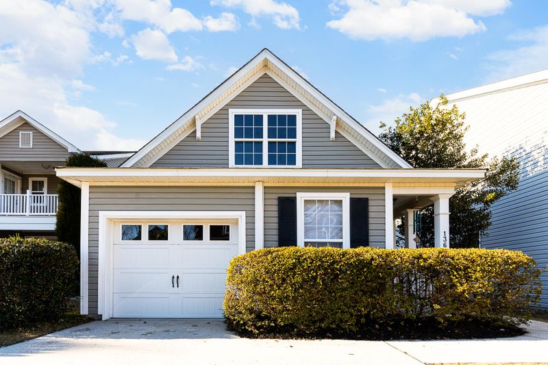 136 Diploma Dr, Ladson, SC 29456