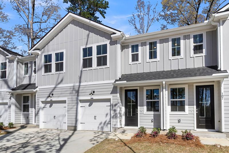 105 Berry Shoals Dr, Summerville, SC 29485
