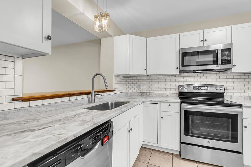 1530 Fort Johnson Rd #1c, Charleston, SC 29412