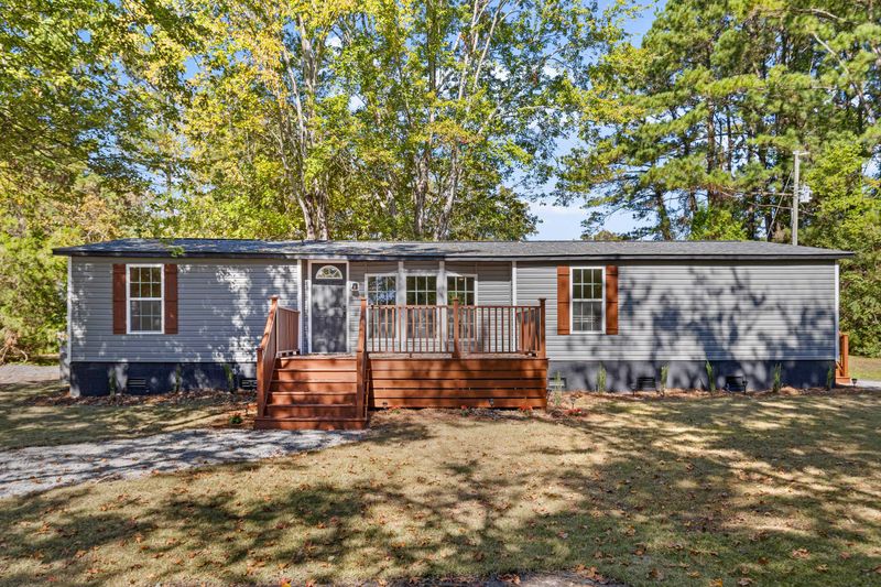 334 Glen St, Summerville, SC 29483